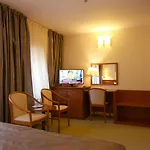 فندق Savoy 4*