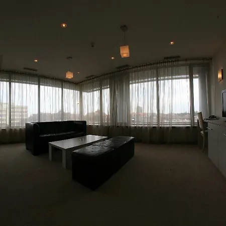Savoy 4*
